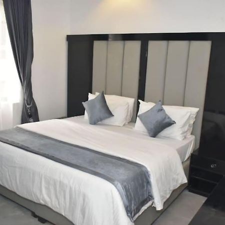 Jada Hotel And Suits Lagos Esterno foto