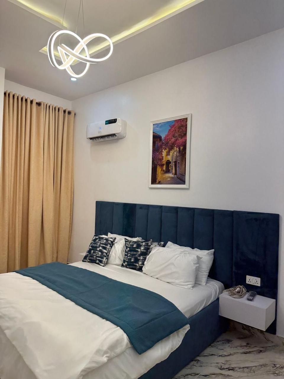 Jada Hotel And Suits Lagos Esterno foto