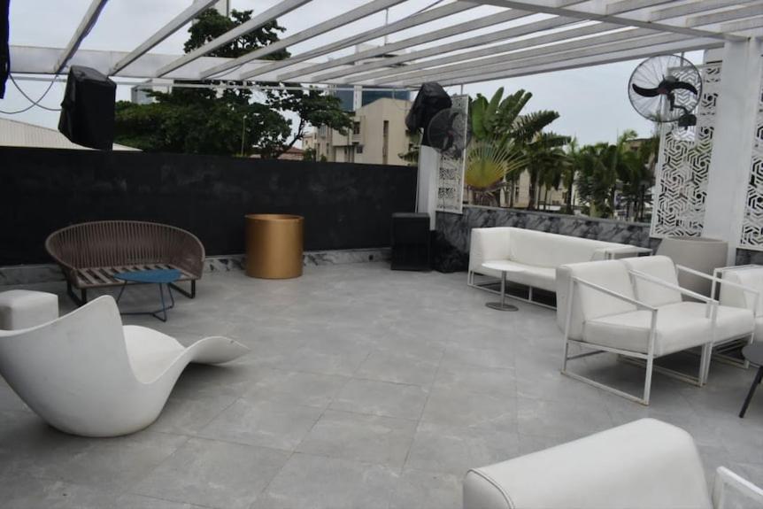 Jada Hotel And Suits Lagos Esterno foto