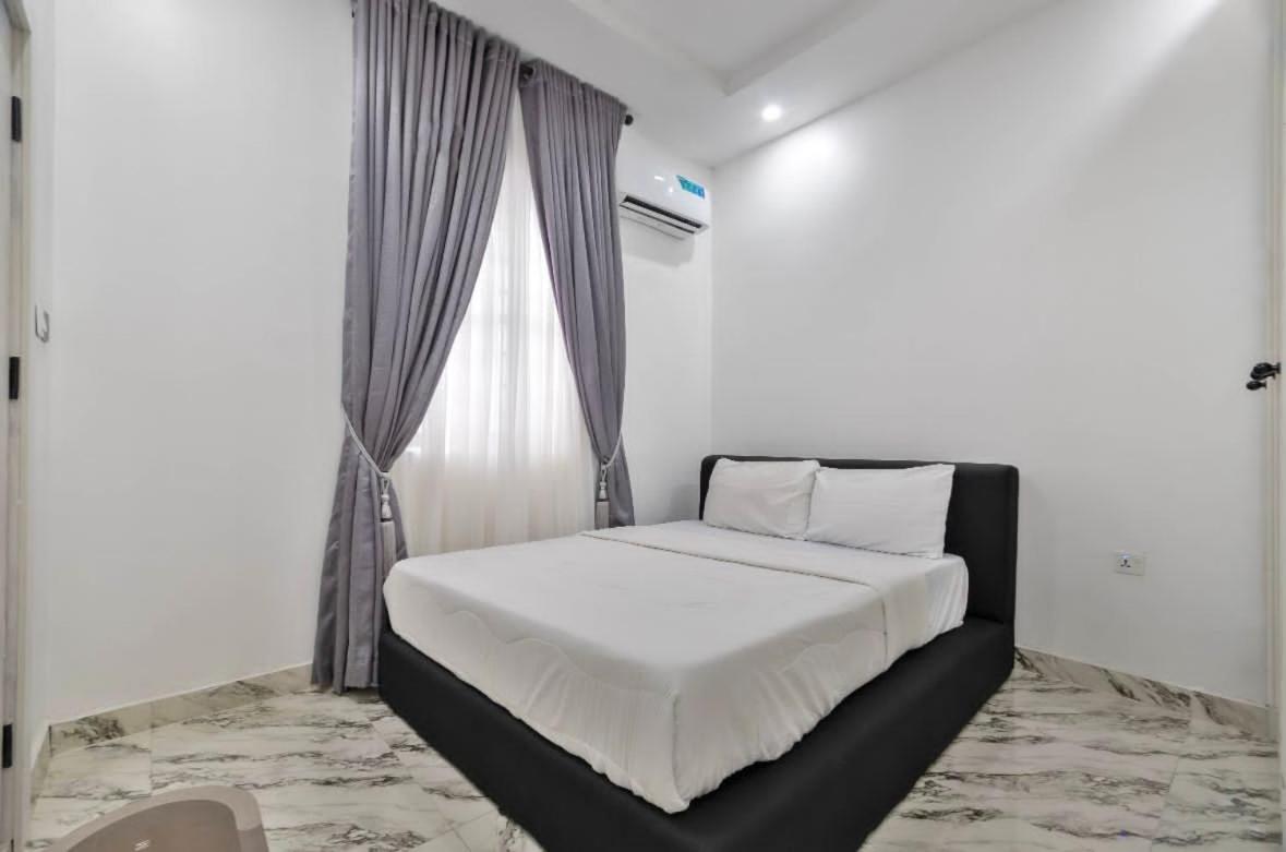 Jada Hotel And Suits Lagos Esterno foto